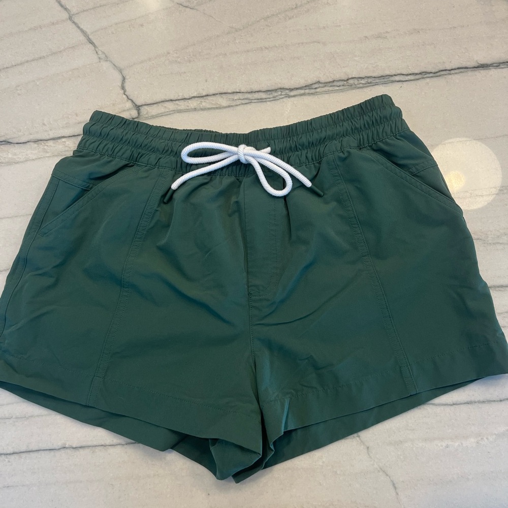 CALIA by Carrie Underwood Green Athletic Shorts